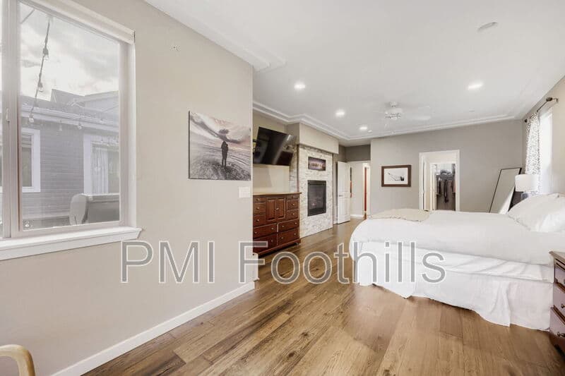 Arvada House: 15478 W 95th Ave