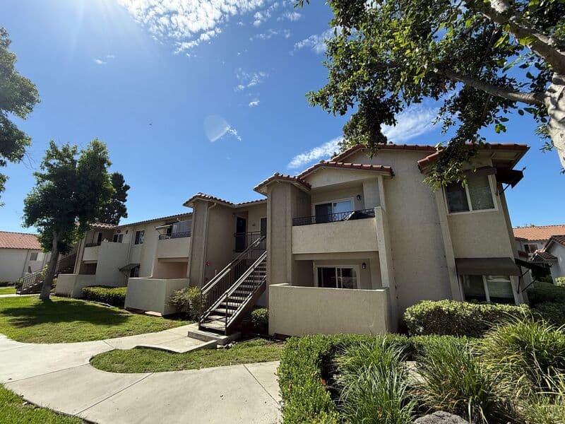 La Mesa Condo: 5425 Lake Murray Blvd