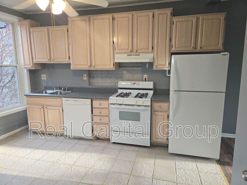 Albany Condo: 285 Washington Avenue