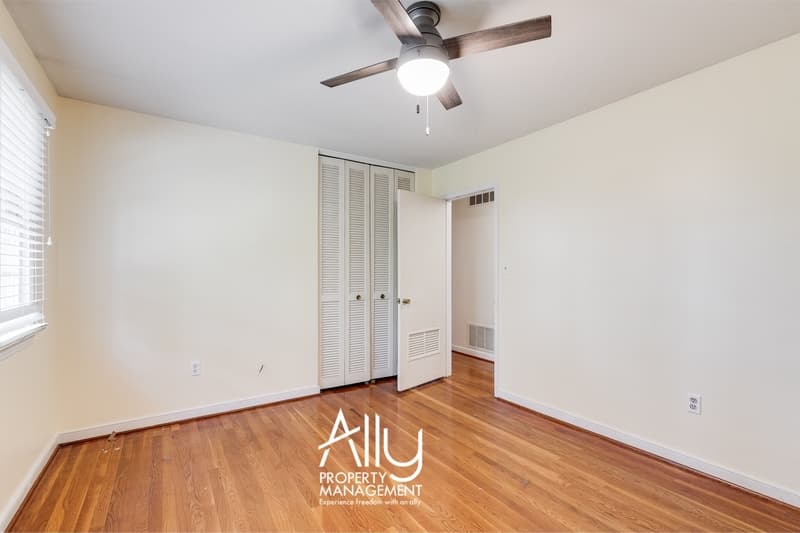 Charlottesville House: 102 Lancaster Court