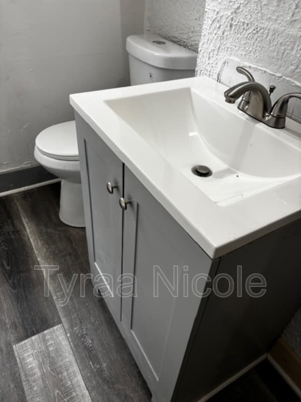 Detroit House: 14284 Cruse Street