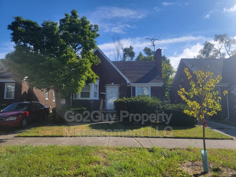 Detroit House: 18934 Asbury Park