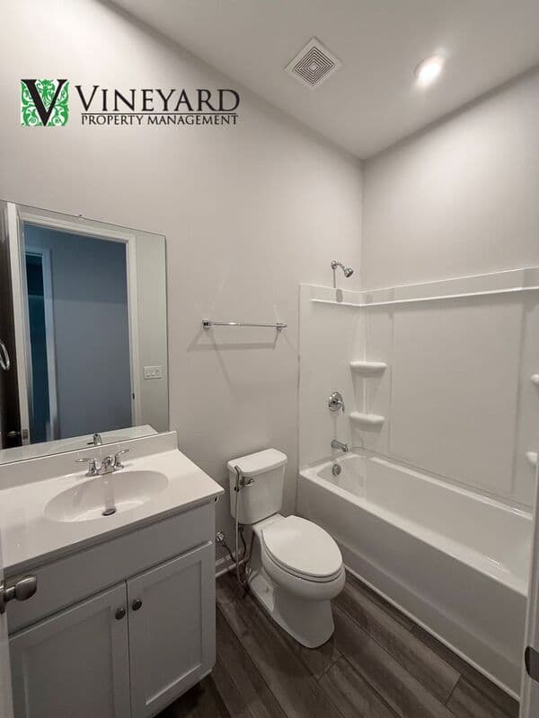 Holly Springs House: 265 Birchwood Row