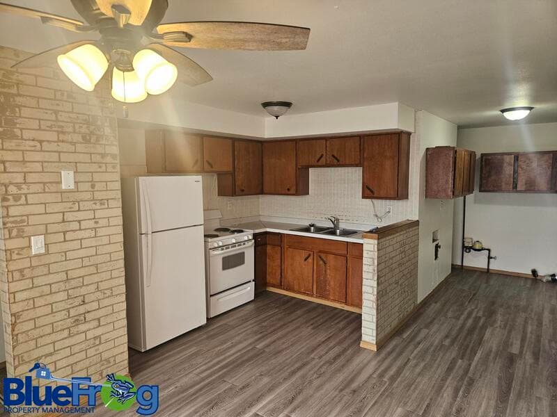Appleton House: 2631 South Telulah Avenue