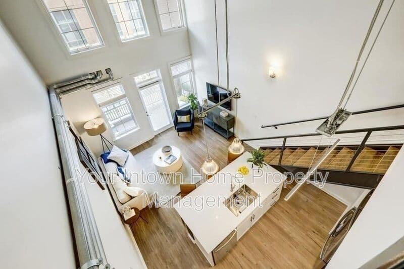 Atlanta Condo: 260 18th St NW