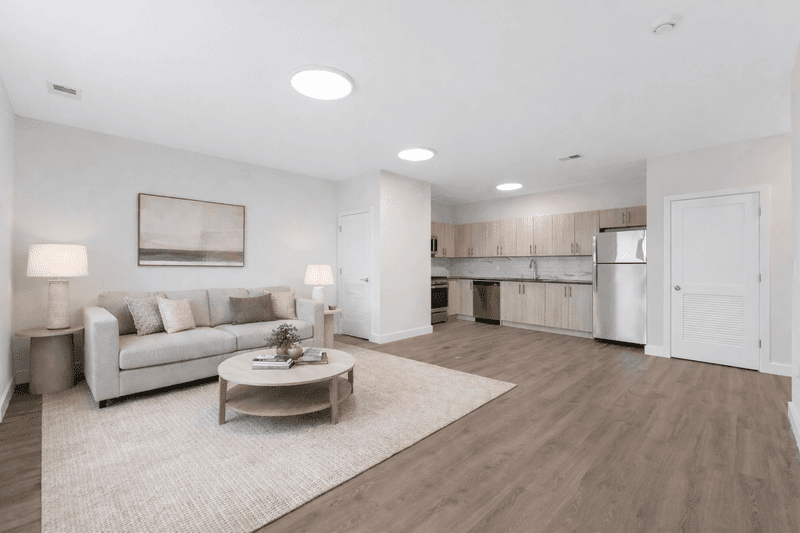 Orange Condo: 49s Day St. - 419