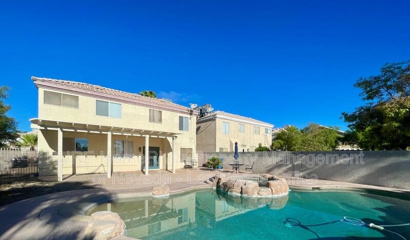 Las Vegas House: 4748 Hamburg St.