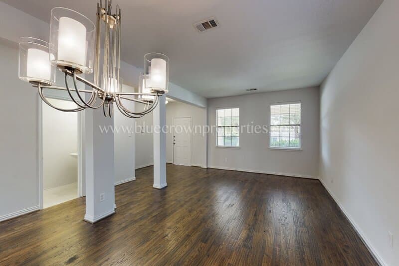 Mckinney House: 3208 Grant St