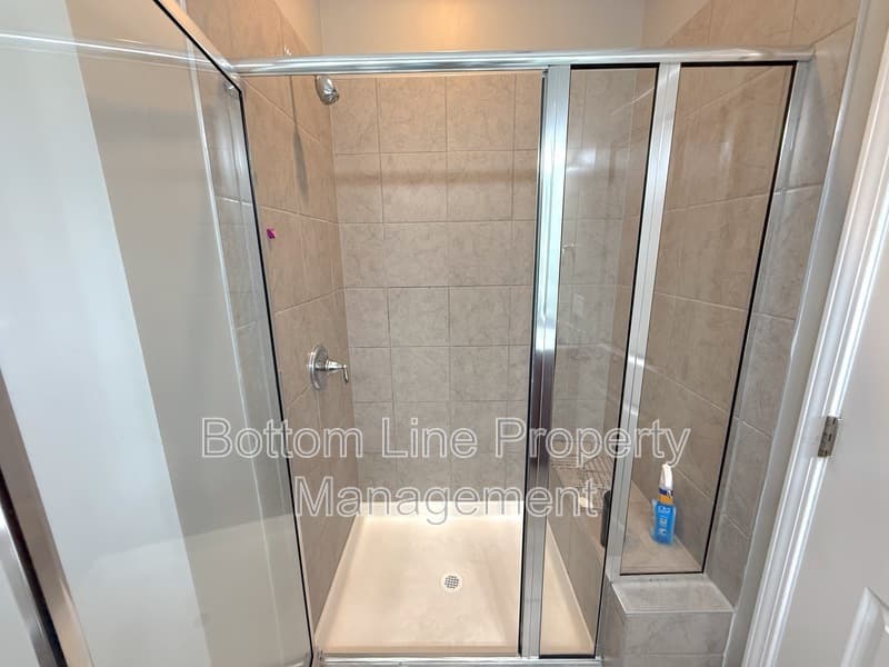 Belmont Townhome: 728 River Park Rd