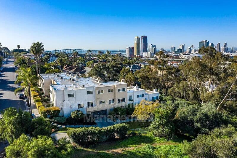 San Diego House: 1352 24th Street