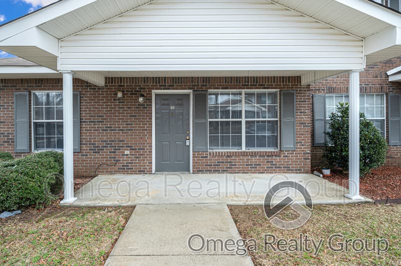 Columbiana Condo: 100 Egg And Butter Rd
