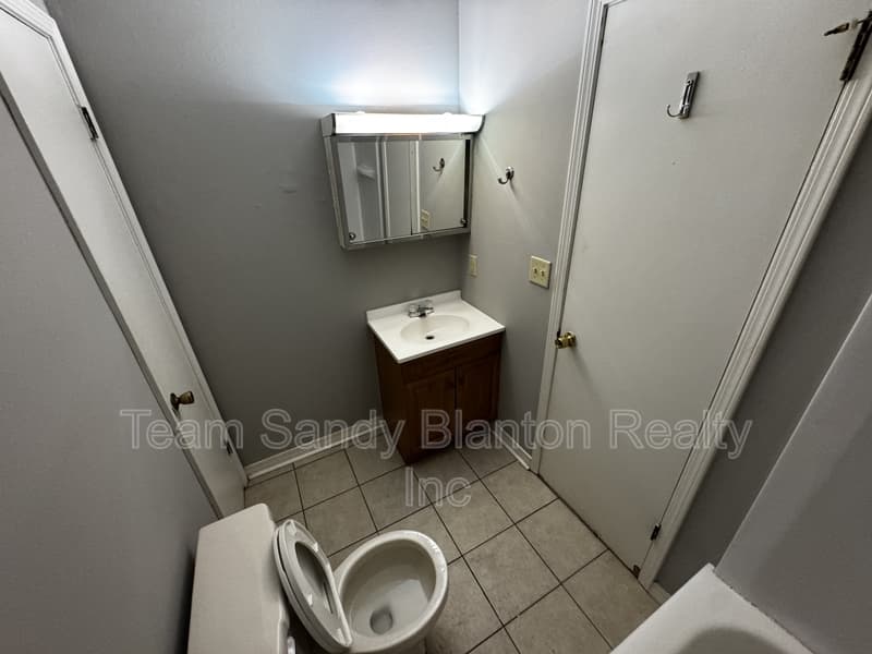 Pace House: 4240 Del Almirante Circle