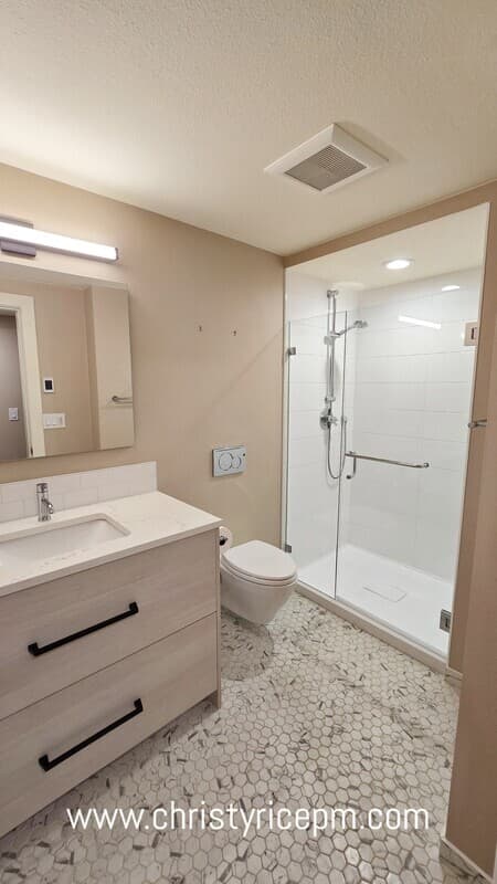 Kirkland House: 609 13th Ave W