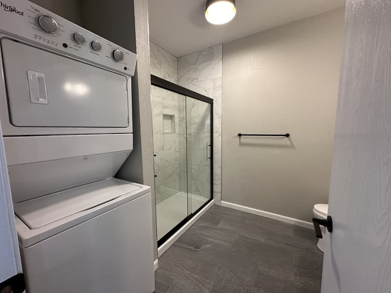 Lawrence Condo: 1605 Tennessee St - C15