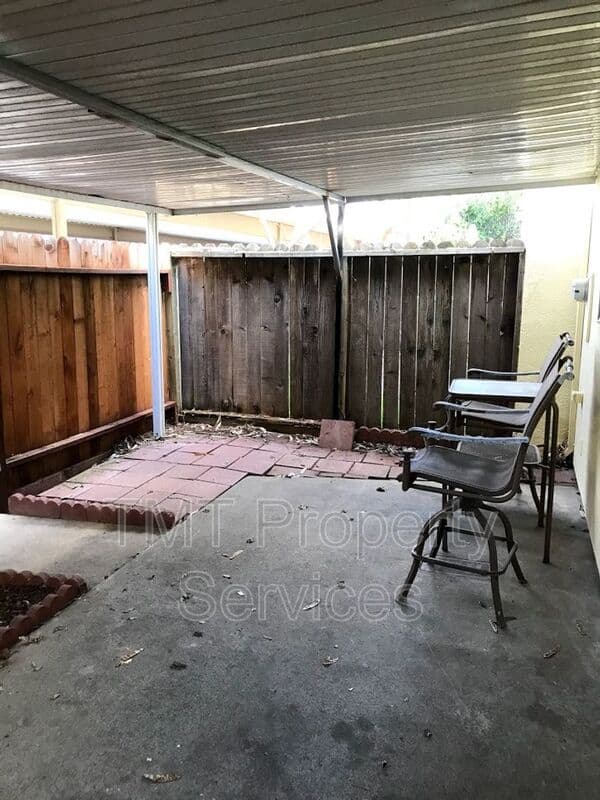 Citrus Heights House: 6503 Donegal Dr