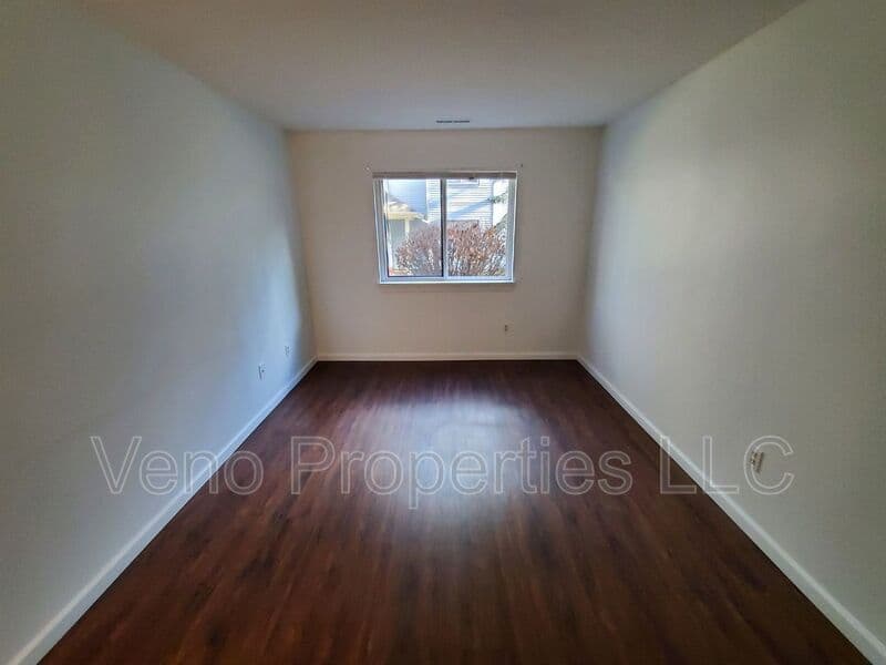Clifton Park House: 111 Yorktown Dr.