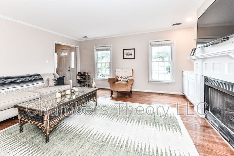 Herndon House: 1350 Shallow Ford Rd