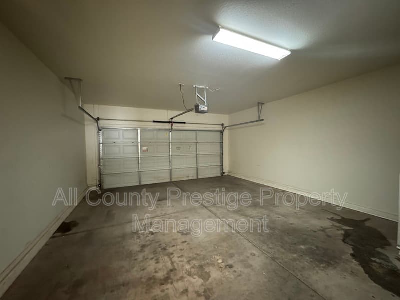 Laveen House: 6859 W Darrel Road