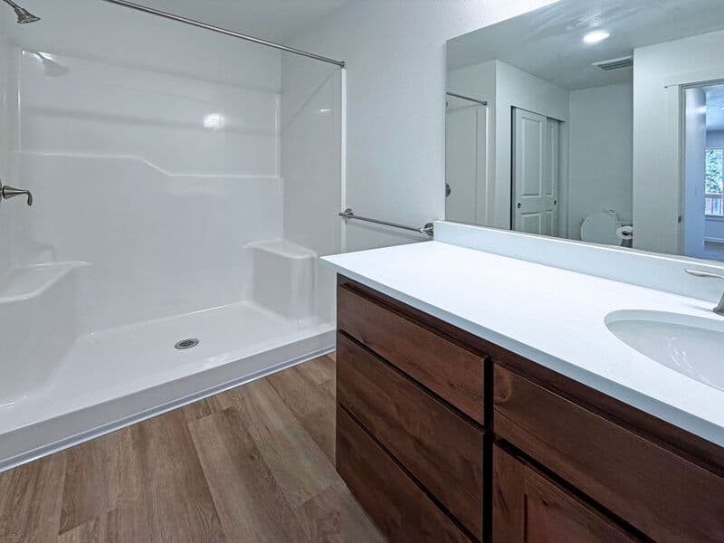 Eugene House: 83314 Lorane Hwy