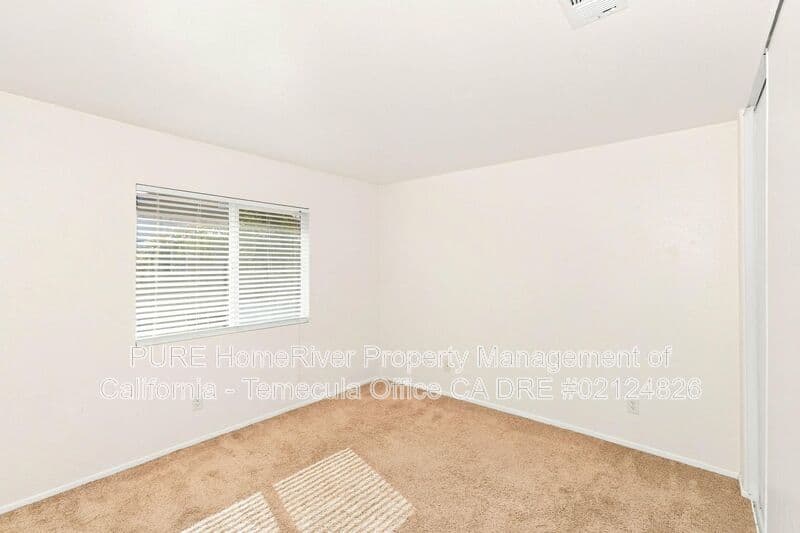 Murrieta House: 31931 Blanca Ct