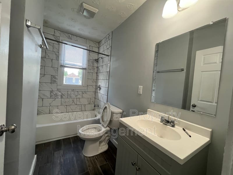 Columbus Condo: 114 Dana Ave