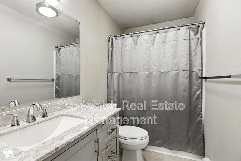 Anchorage Condo: 8611 Augusta Circle