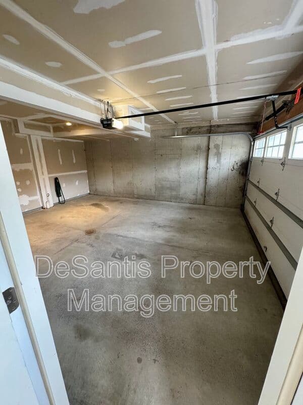 Wexford Townhome: 307 Marshall Heights Drive