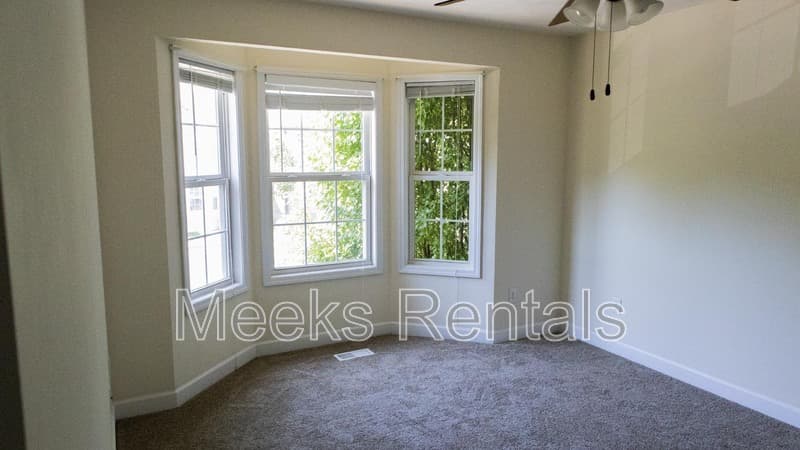 Hurricane Condo: 431 Mill Rd.