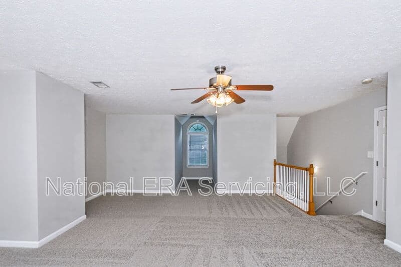 Locust Grove House: 704 Emertrey Dr