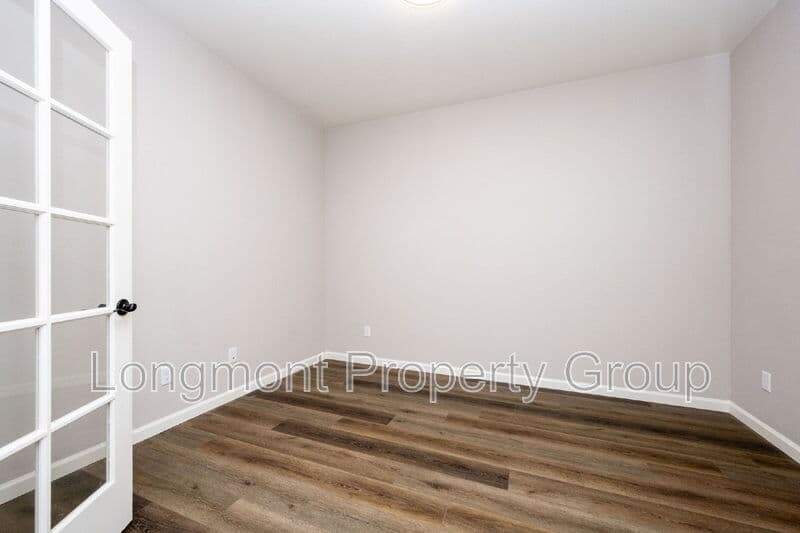 Mead House: 2115 Dexter Street