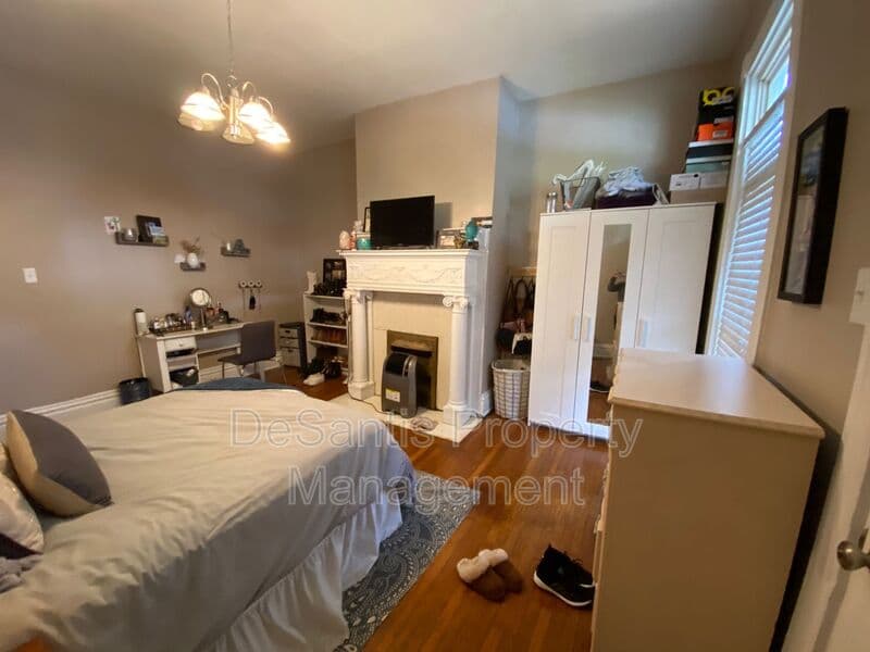 Pittsburgh Condo: 5730 Holden Street