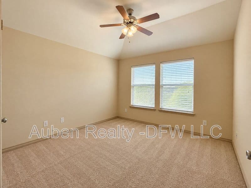 Fort Worth House: 3933 Fernando Drive