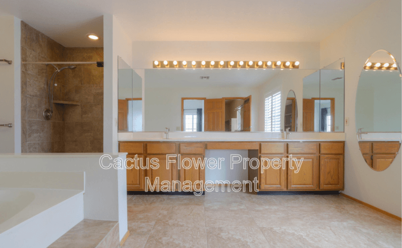 Phoenix House: 13204 S 38Th Pl