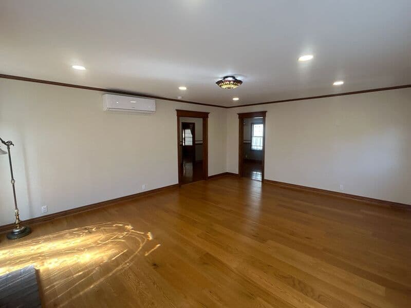 Montrose House: 2434 Florencita Drive