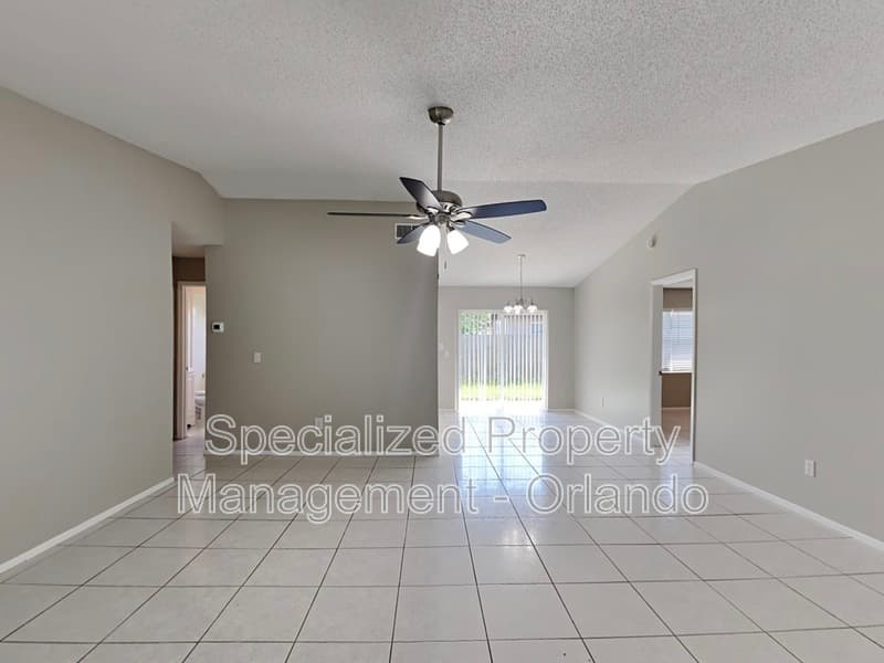 Orlando House: 11309 Darlington Dr