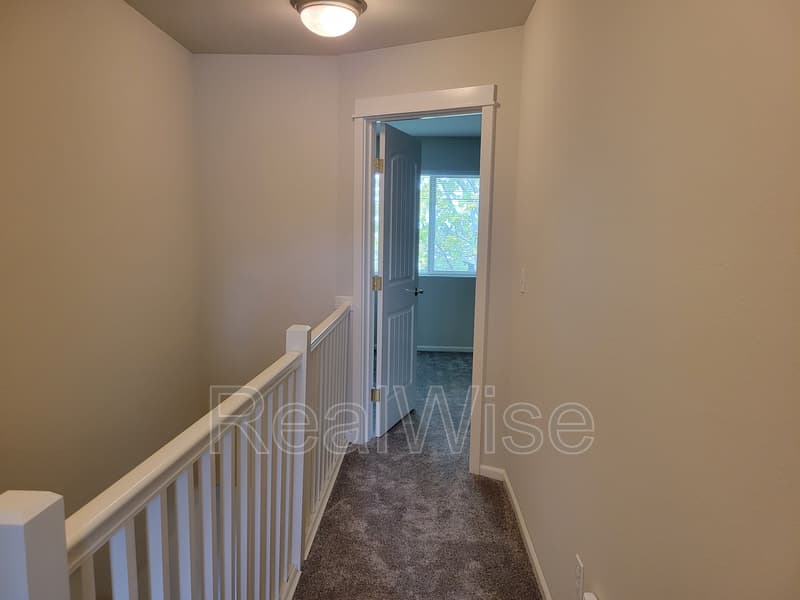 Redmond Townhome: 2478 SW Timber View Ct