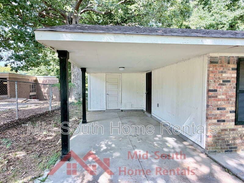 Memphis House: 4315 Mountain Ter