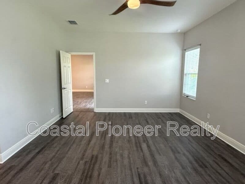 Land OLakes House: 4786 Ballantrae Blvd