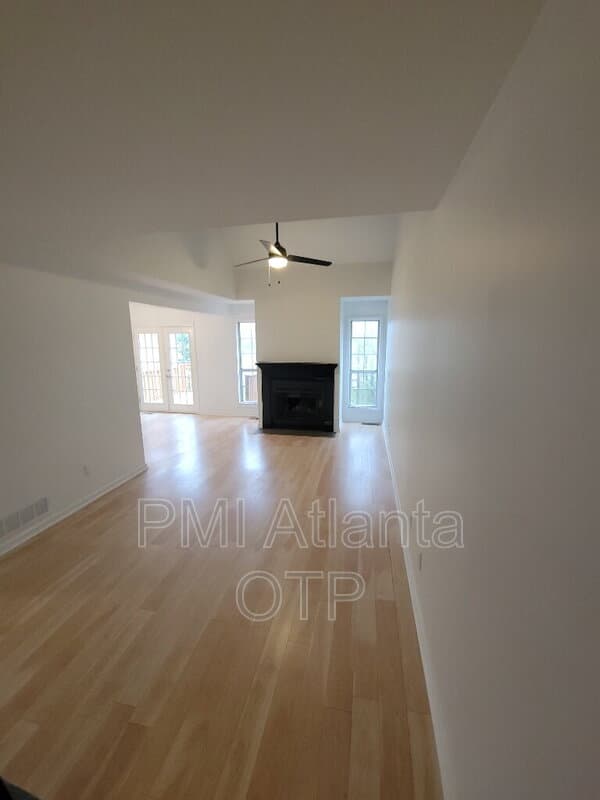 Marietta House: 1782 Millview Dr