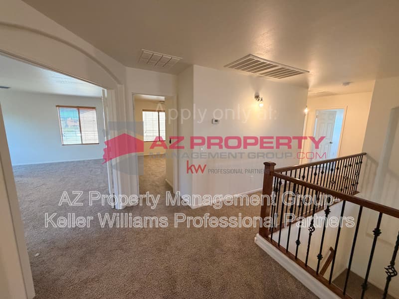 Buckeye House: 24733 W Vista Norte St