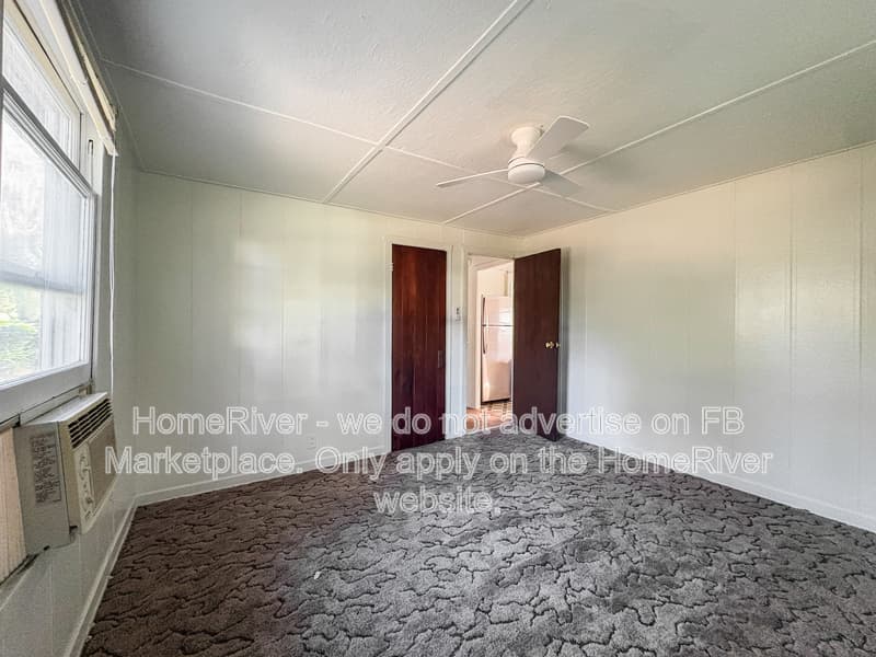 Lake Panasoffkee House: 1710 NW 29th Rd