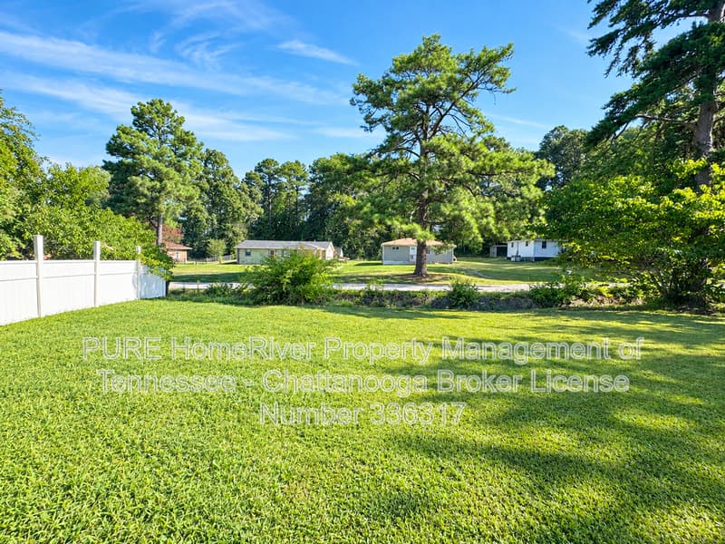 Chattanooga House: 6201 Talladega Ave