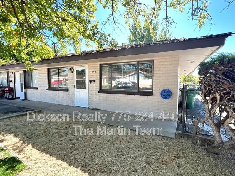 Sparks House: 1799 York Way