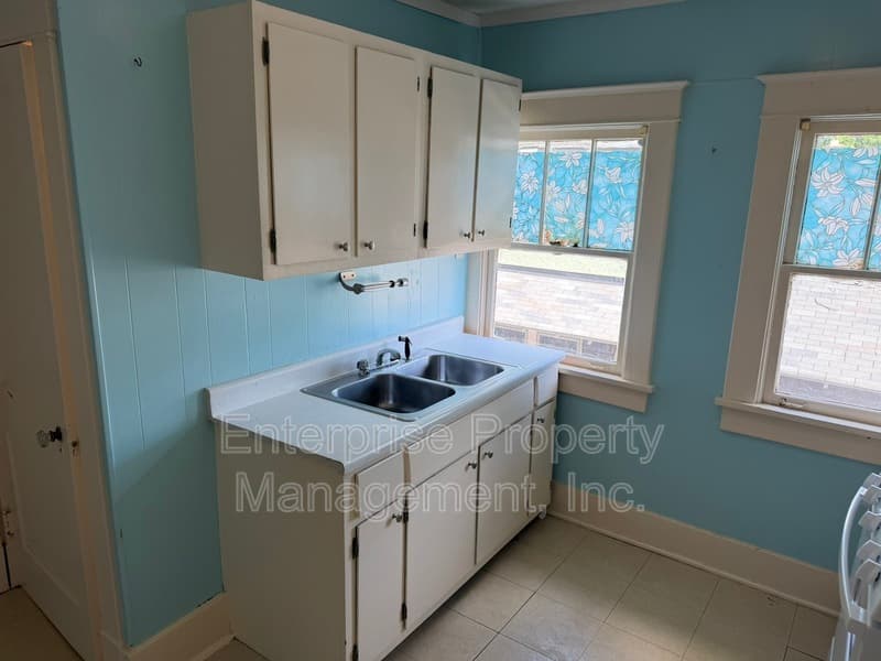 Memphis Condo: 2380 Parkway Pl