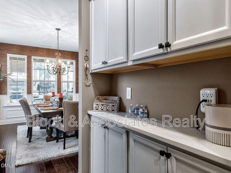 Youngsville House: 405 Hickory Run Lane