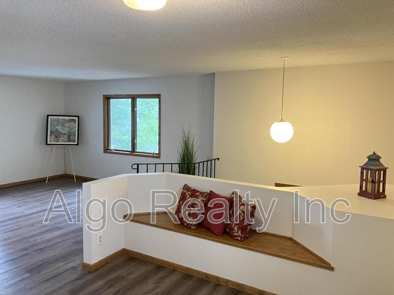 Minneapolis Condo: 2954 Northeast Taylor Street - 2