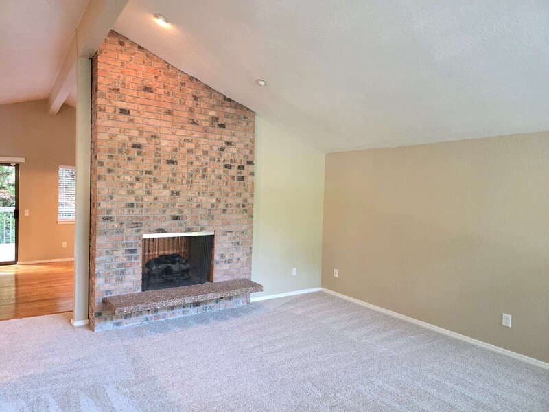 Mill Creek House: 2730 152nd Pl SE