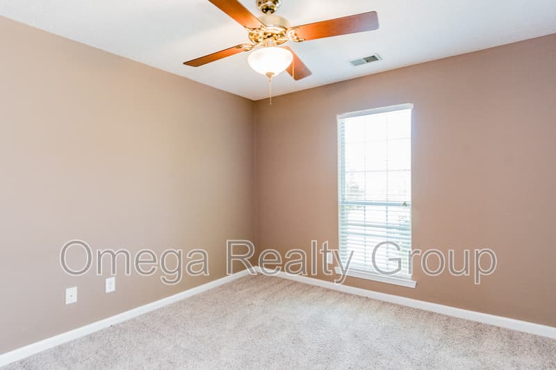 Moody House: 2038 Plantation Pkwy