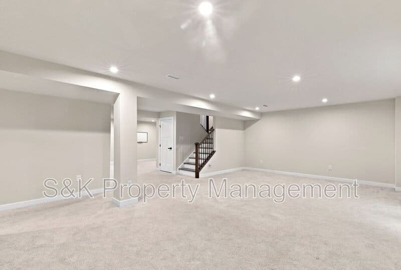 Toano House: 9541 Viburnum Drive