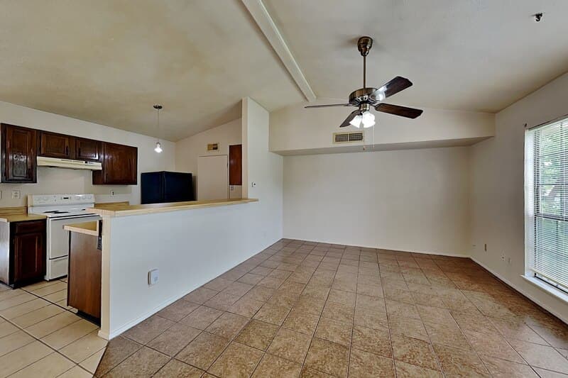 Dallas Condo: 7313 Pineberry Rd